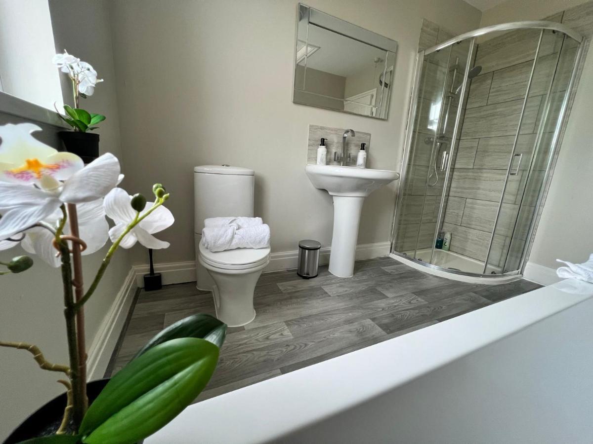 Kim Family Holiday Get-Away 4 Bedrooms 2 Baths 블랙풀 외부 사진