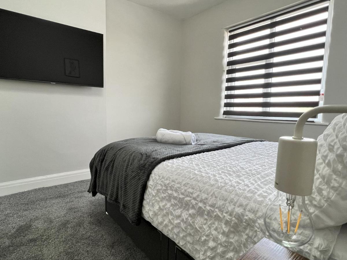 Kim Family Holiday Get-Away 4 Bedrooms 2 Baths 블랙풀 외부 사진