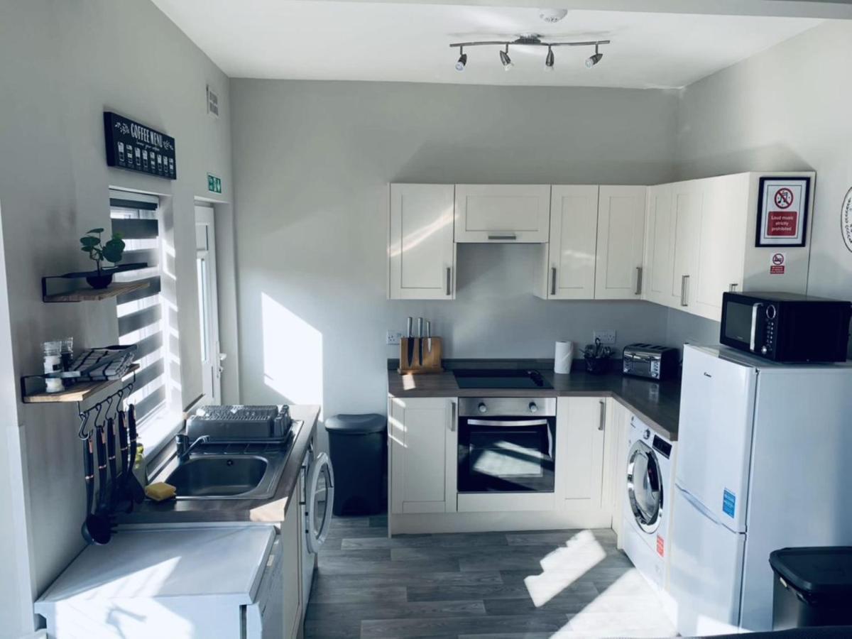 Kim Family Holiday Get-Away 4 Bedrooms 2 Baths 블랙풀 외부 사진